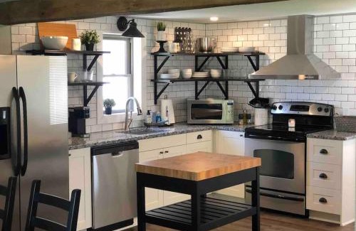 Concordia Apartment | Newly Remodeled 2 BR Private Home w/King Bed