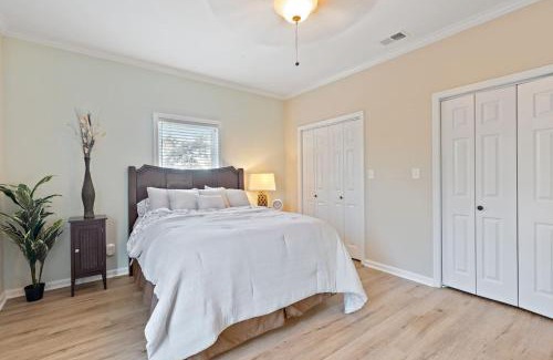 Tybee Island House | NEWLY REMODELED BEACHFRONT PRIVATE BEACH ACCESS