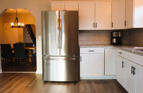 Leavenworth House | Newly Remodeled Classic Old Leavenworth Home in the heart of town