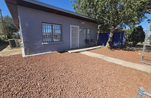 El Paso House | Newly Remodeled House close to Zaragoza Bridge
