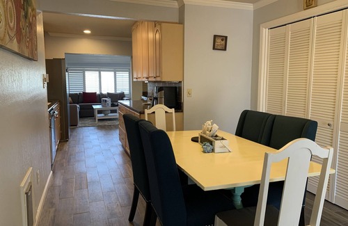 Pacific Grove House | Newly remodeled house steps to Monterey Bay and Cannery Row