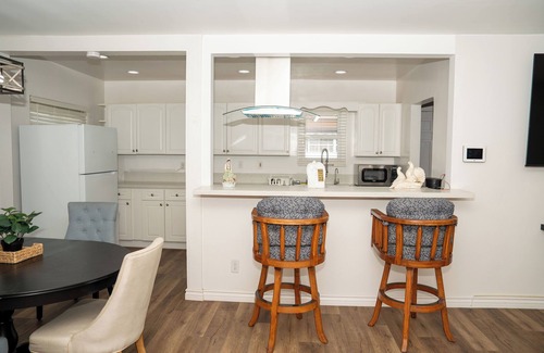 Harbor House | Newly Rennovated 3BR W/2BAS Home, in a quiet family-friendly neighborhood!