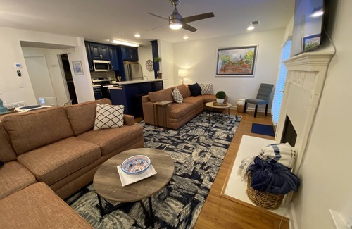 Auburn House | NEWLY RENOVATED, 3 blocks from AU, Game Day House “Caddy’s Shack”