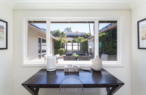 Top of the World House | Newly Renovated Laguna Beach Contemporary Home with Epic ocean views