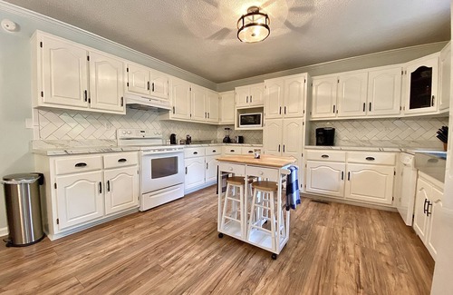 Rock Harbor House | Newly Renovated Norris Lake Home with Private Dock