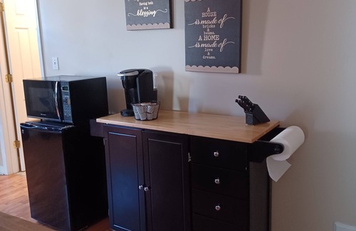 State Park Apartment | Newly Renovated One-Bedroom Apt 10-Minutes from Downtown Columbia/USC