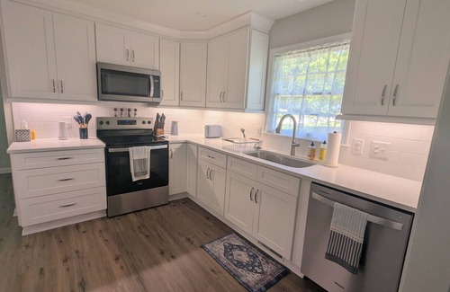 Unionville House | Newly renovated ranch on peaceful 1-acre