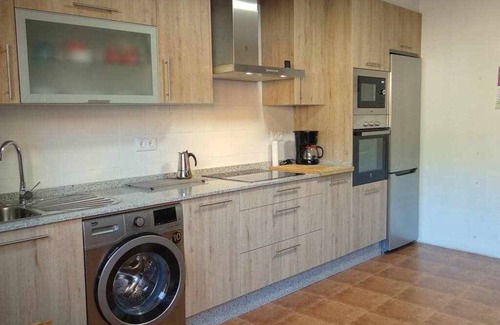 Carnota House | Newly renovated rural house in Canedo with terrace