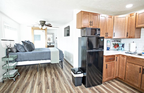 Hagerstown Apartment | Newly renovated studio in Hagerstown-Self Check-in