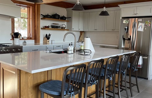 Elkins House | Newly renovated Sunapee Region Post & Beam home with expansive Mountain View’s