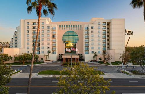 Santa Ana Heights Hotel | Newport Beach Marriott Bayview