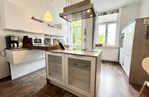 Altendorf Apartment | NewYork Suite für 4 mit Küche und WIFI