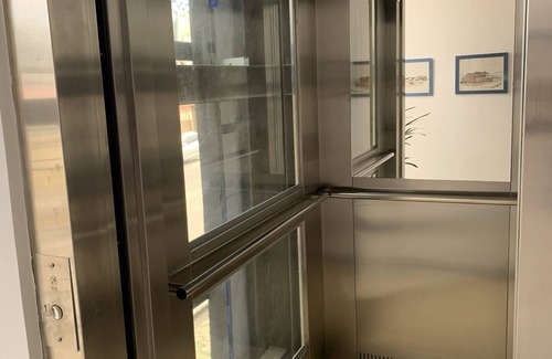 Centro Apartment | Next to Victoria Apt 202