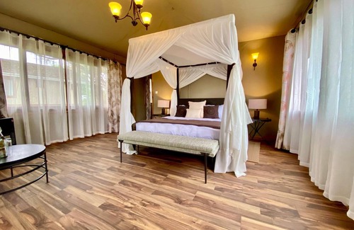 Ngorongoro Conservation Area Other | Ngorongoro Lions Paw