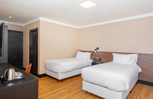 Santana Hotel | NH HOTEL FEIRA DE SANTANA