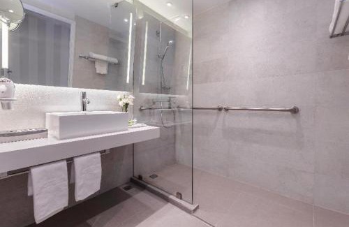 San Nicolas de los Garza Hotel | NH Monterrey La Fe