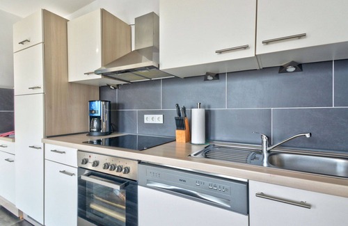 Schwalenberg Apartment | Nice apartment for 8 people with WIFI, TV, terrace and parking
