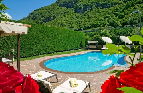 Merano Apartment | Nice apartment for 3 guests with A/C, WIFI, hot tub, pool, TV, balcony and pets allowed