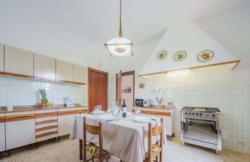 Ronchi Apartment | Nice apartment for 4 people with WIFI, TV and patio