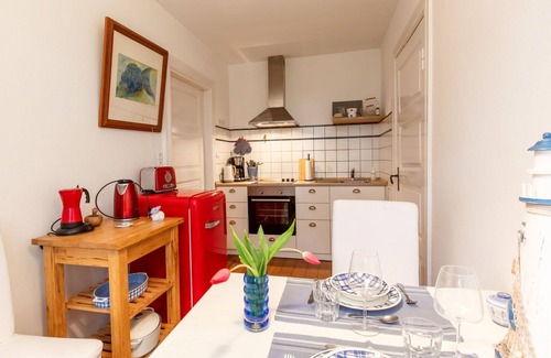 Horne Villa | Nice apartment in villa for 3 guests with WIFI, TV and patio