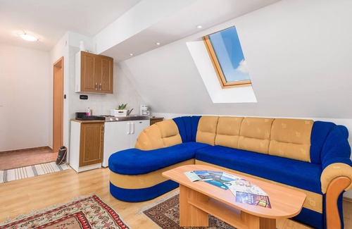 Vrata Apartment | Nice apartment in Fuzine with WiFi