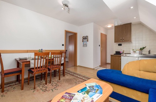 Vrata Apartment | Nice apartment in Fuzine with WiFi