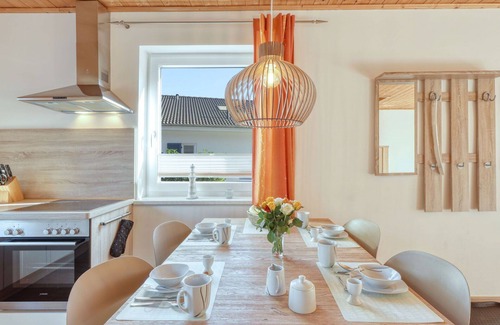 Altefaehr House | Nice apartment in villa for 4 people with WIFI, TV and terrace