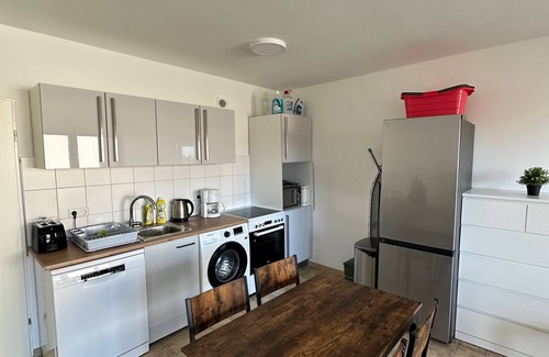 Oststadt Apartment | Nice, big and Central Apartment With 2 Balconies