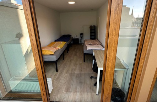 Oststadt Apartment | Nice, big and Central Apartment With 2 Balconies