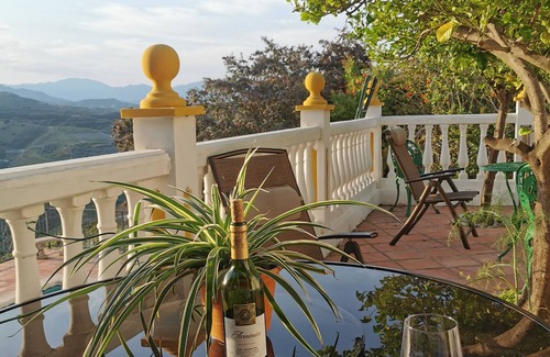 Iznate House | Nice country house with pool, stunning views and walking distance to the village