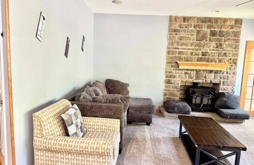 Hudson House | Nice Home in Hudson