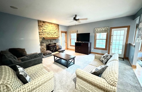 Hudson House | Nice Home in Hudson