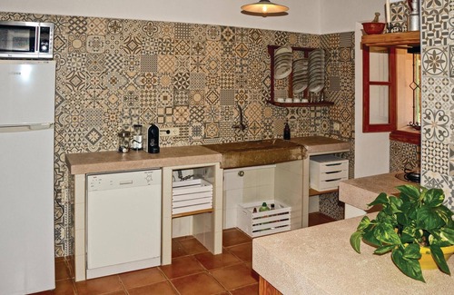 Portol House | Nice home in Pòrtol with kitchen