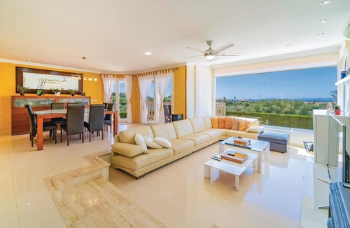 Sa Torre House | Nice home in Sa Torre