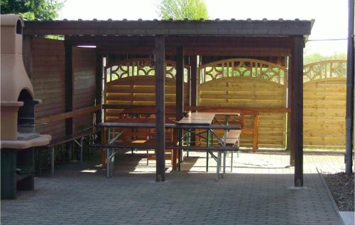 Grunthal-Viermorgen House | Nice Home In Stralsund With Kitchen