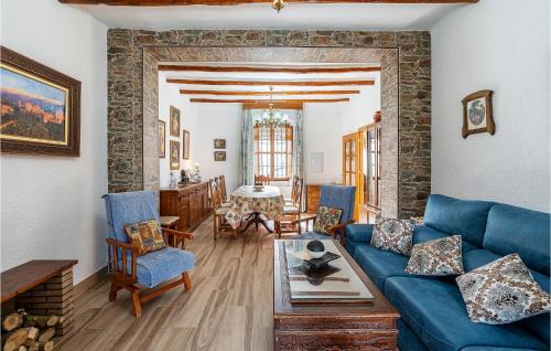 Pinos Puente House | Nice Home In Trasmulas, Granada