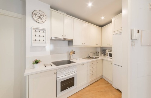 Old Town Apartment | Nice new apartment in the historic center of Cadiz