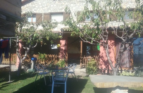 Santorens Cottage | Nice pairal house