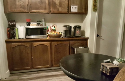 East San Jose House | Nice & Quiet Master Bedroom, Centrally Located, AC, Free Parking