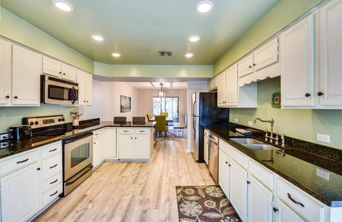 Niceville House | Niceville Retreat with Boat Dock, Golf Course and Pool