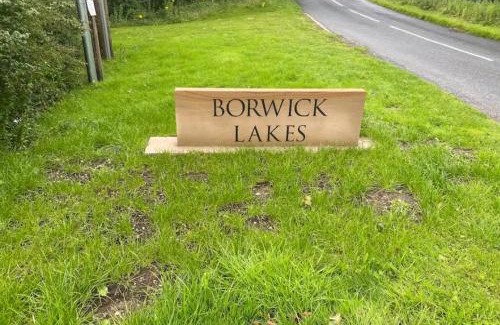 Tewitfield House | Nicks and Carmels by the Lake