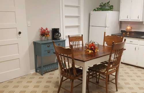 Fairhope House | Nina's Cottage - aka Grandma's House of Silverhill