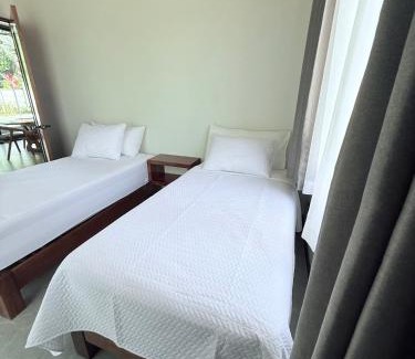 Puerto Viejo de Talamanca Villa | Nirvana Playa Negra