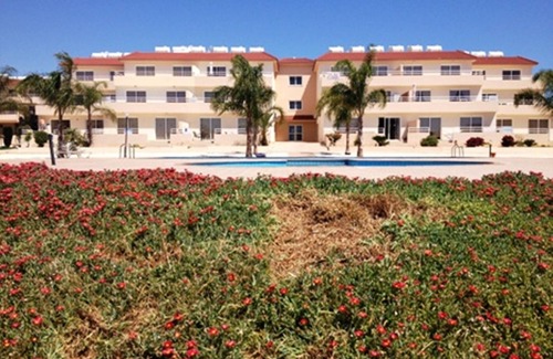 Ayia Napa Apartment | Nissi Sun C4. 1 bedroom ground floor apartment for all day sunshine.