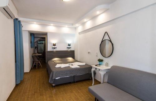 Mandraki House | Nisyros White Wave