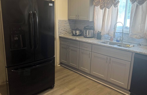 Newport News House | nLooking for relaxation and peace? This is the perfect spot for a quick getaway.