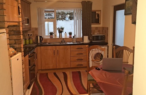 Bellaghy House | No 3 Main St, Charming 3-bed House in Bellaghy