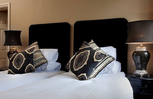 West Malling Hotel | No.64 at the Joiners