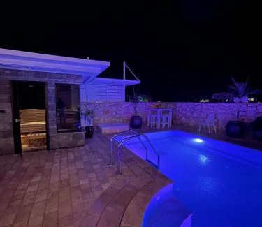 Rosh Pinna Cabin | Nofesh Ba Alon 10