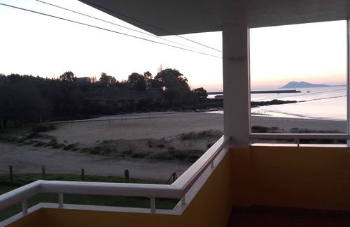 Porto do Son Apartment | Noia: apartment/flat - 5 rooms - 4/6 persons